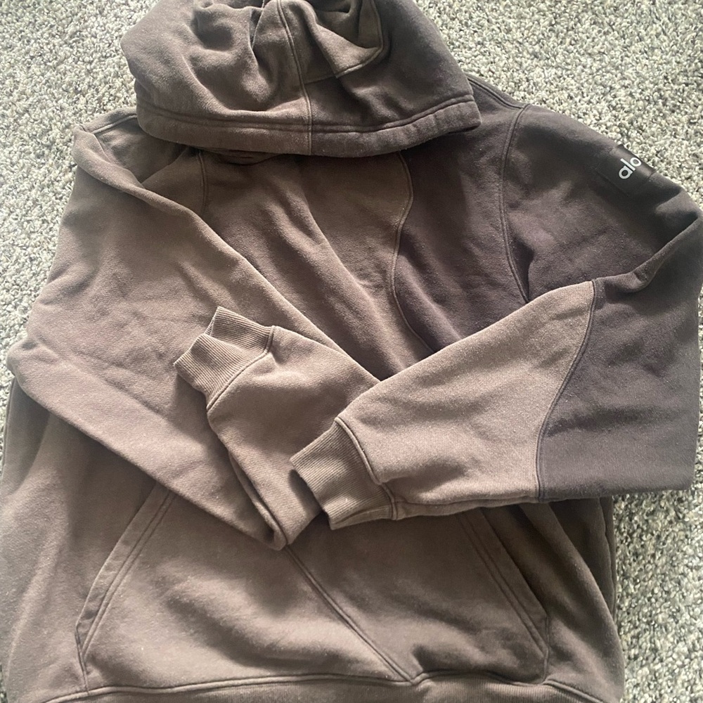 Alo Yoga Espresso waves sweatshirt good condition sz XS!